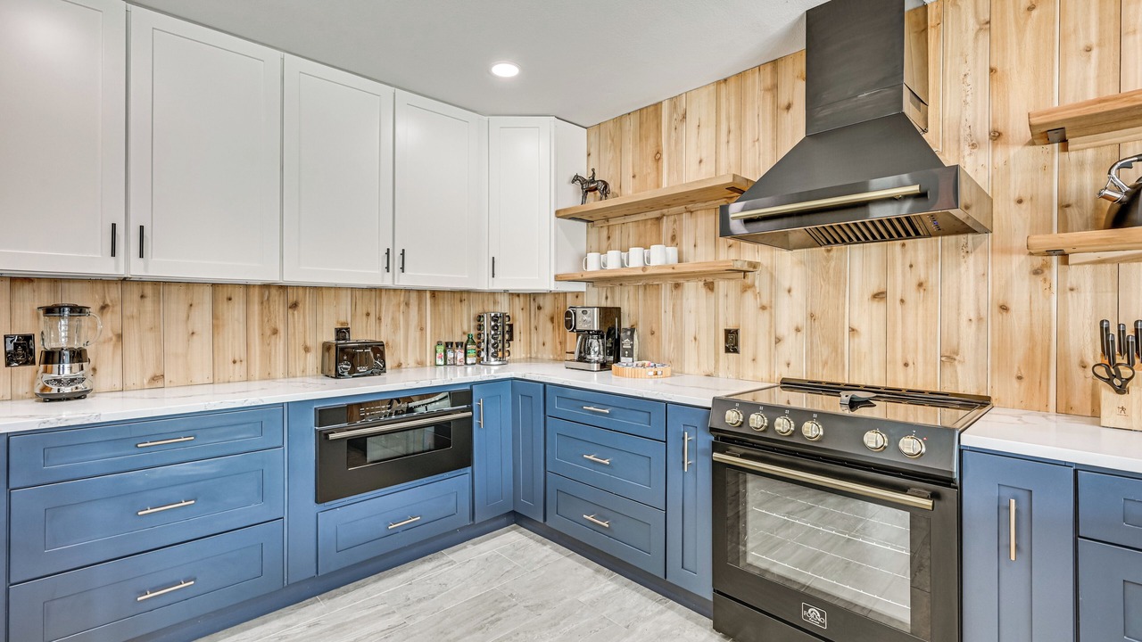Photo of Kitchen in Redington Beach