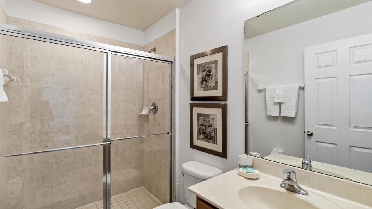 Photo of Bathroom in Veranda Palms