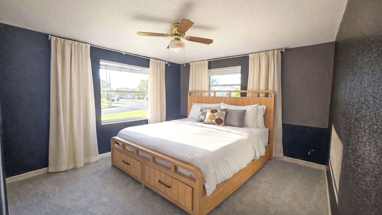 Photo of Bedroom in Apollo Beach