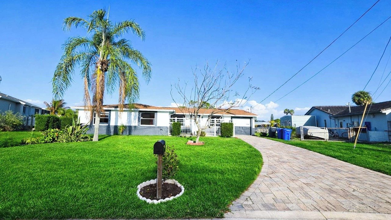 Photo of Outdoor in Apollo Beach
