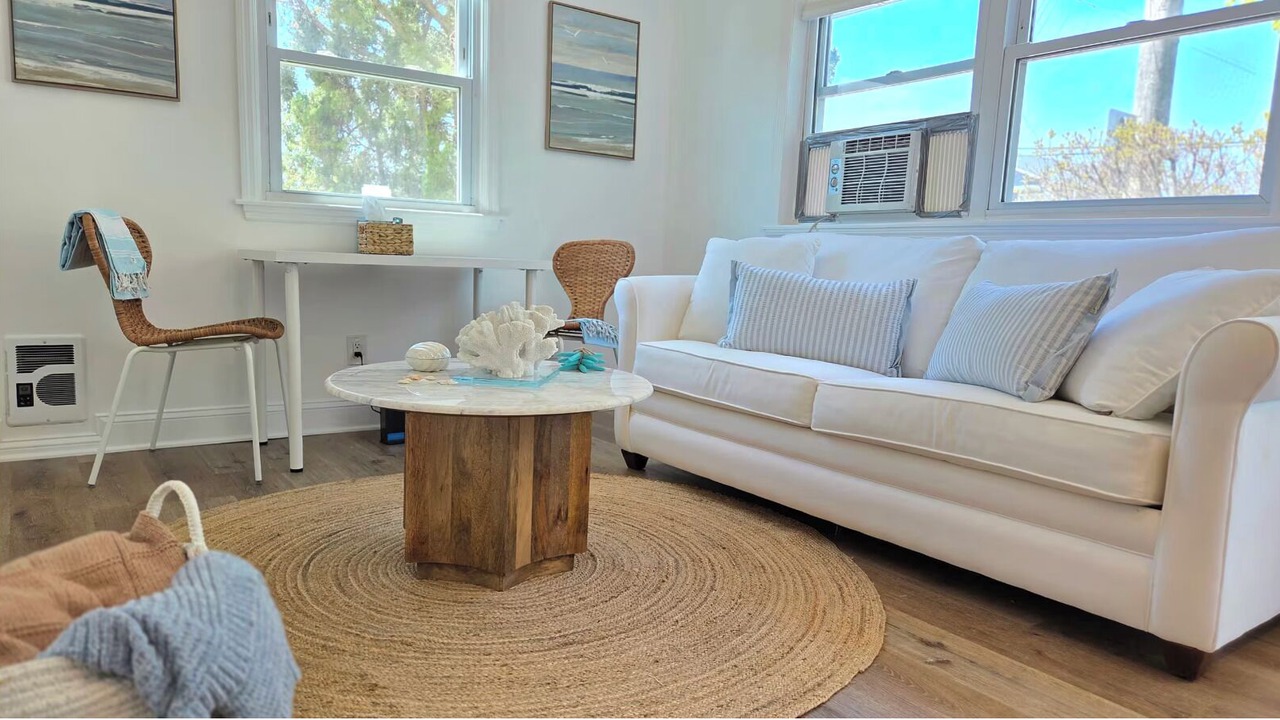Photo of Livingroom in Southend