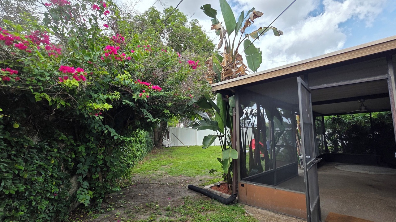 Photo of Outdoor in Lake Magdalene
