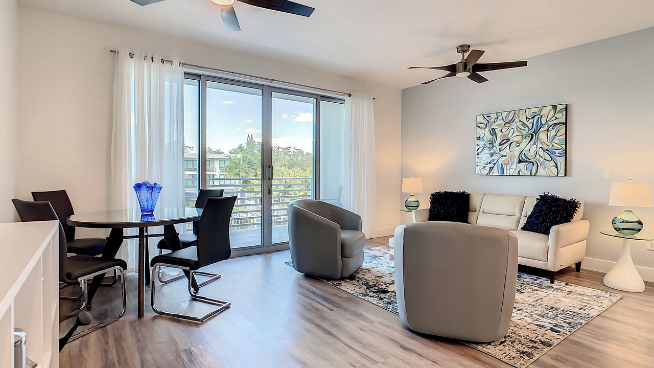 Photo of Livingroom in North Trail