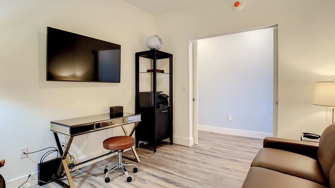 Photo of Livingroom in North Trail