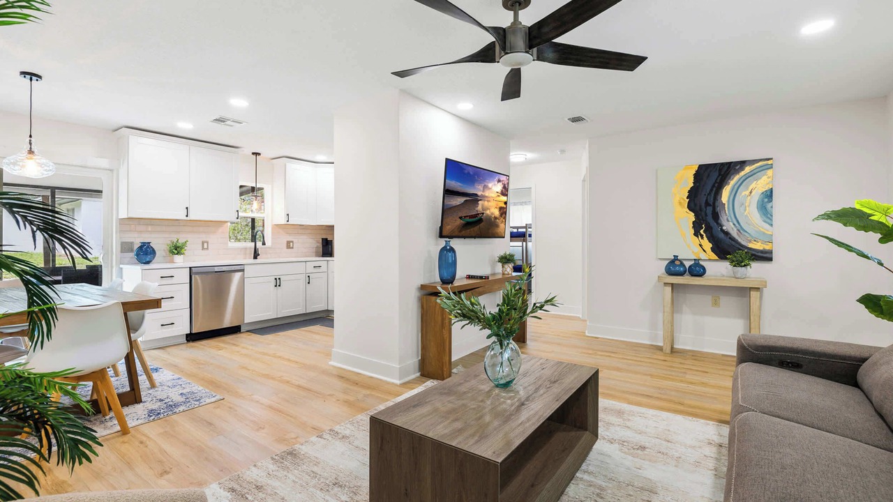 Photo of Livingroom in Ridge Manor
