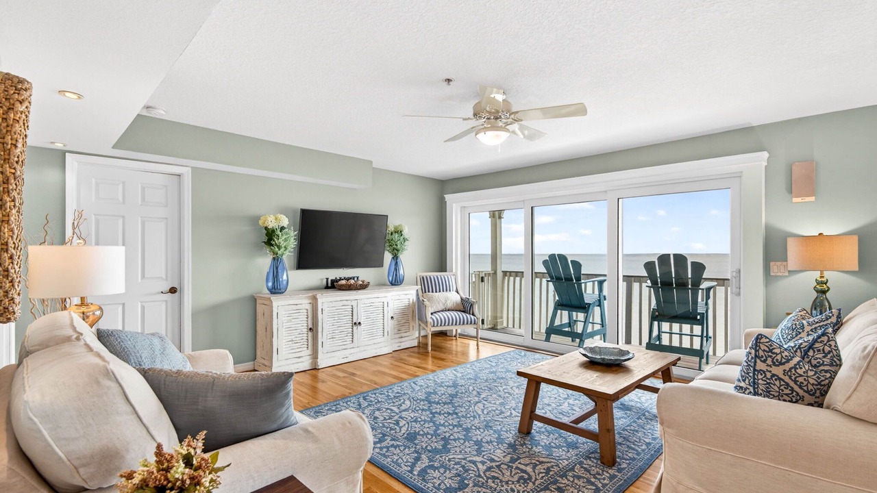 Photo of Livingroom in Crystal Beach