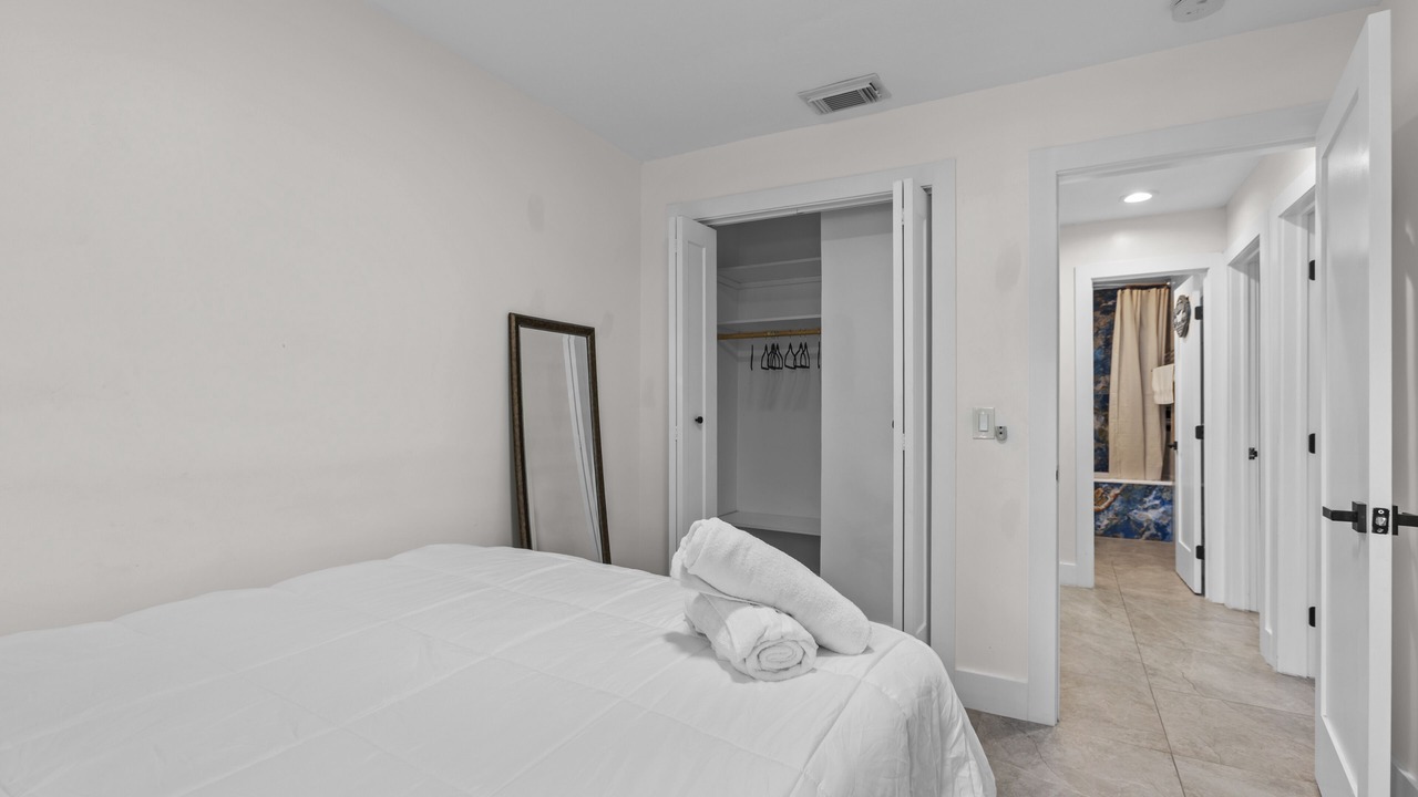 Photo of Bedroom in Port Tampa City