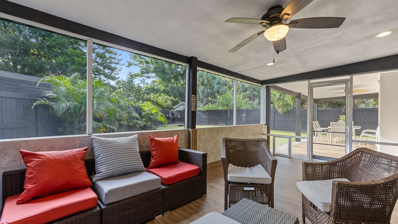 Photo of Patio Balcony in Port Tampa City