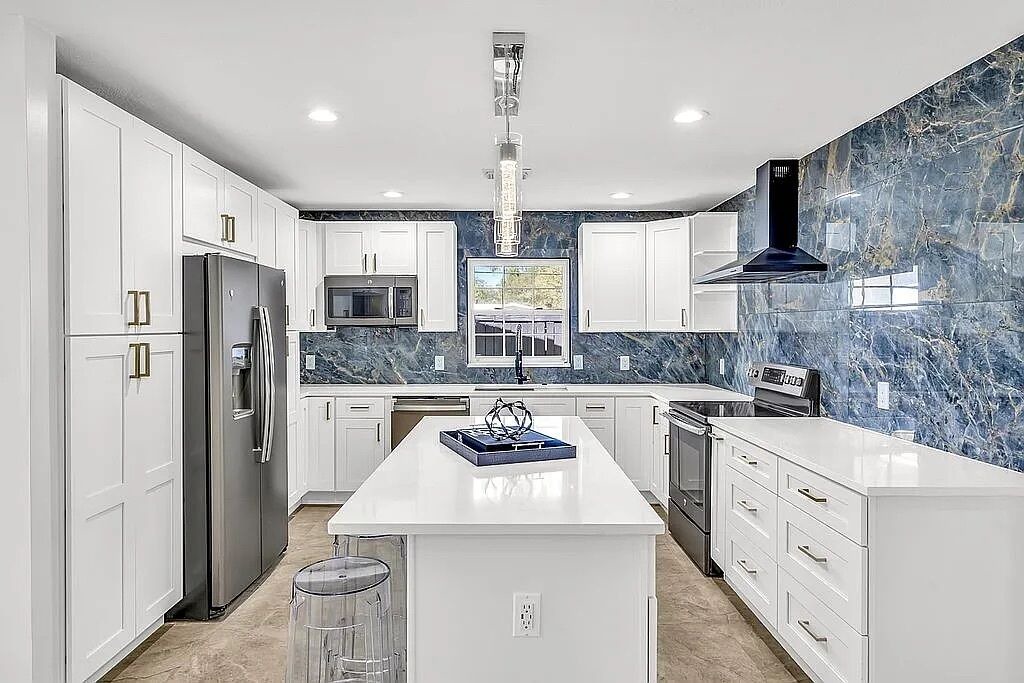 Photo of Kitchen in Port Tampa City