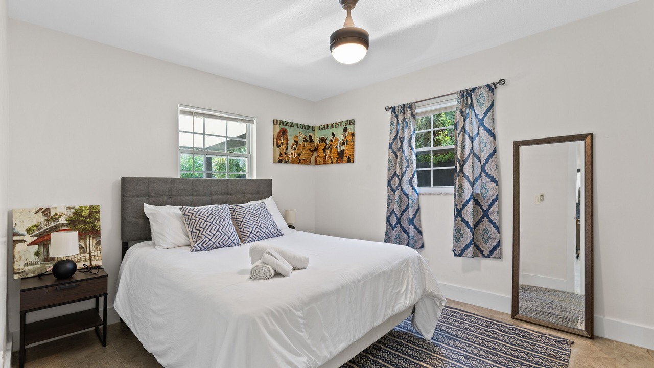 Photo of Bedroom in Port Tampa City