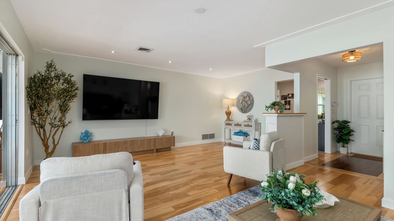 Photo of Livingroom in Southgate