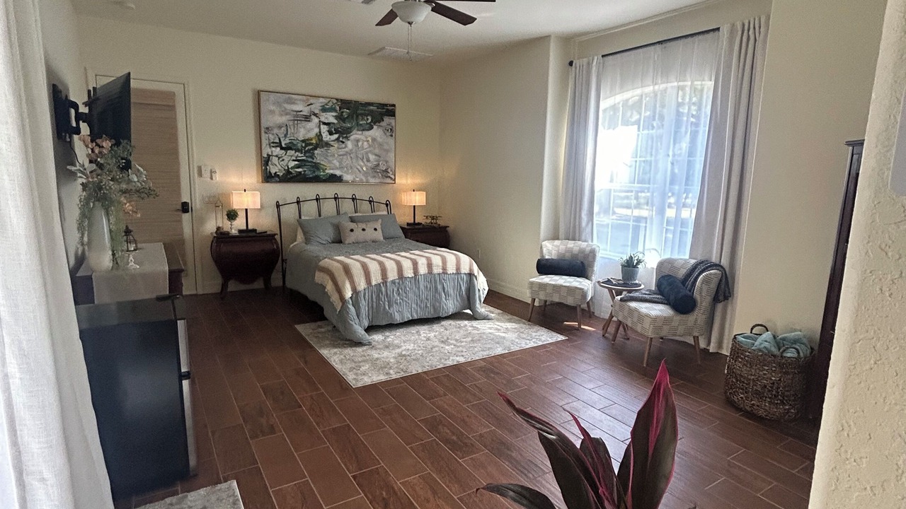 Photo of Bedroom in Brooksville