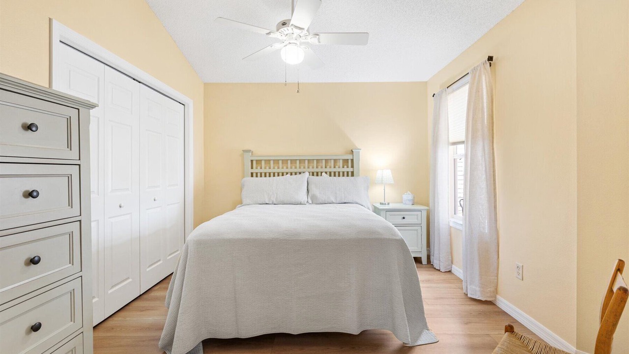 Photo of Bedroom in Duval