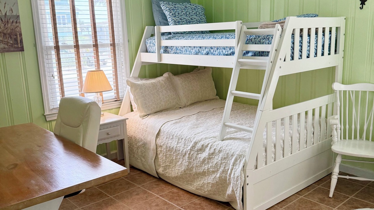 Photo of Bedroom in Holden Beach