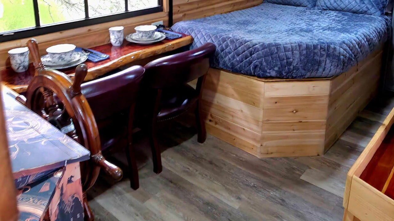 Photo of Bedroom in Citrus Springs