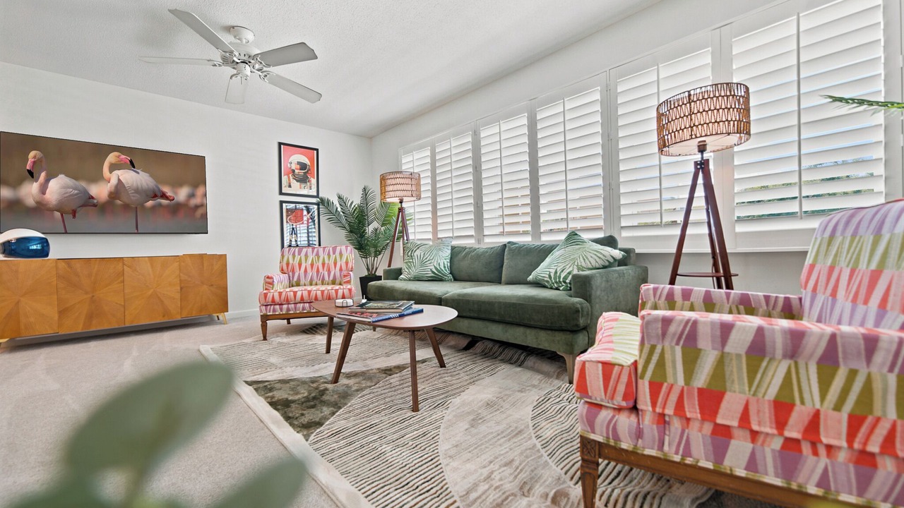 Photo of Livingroom in Venetian Way