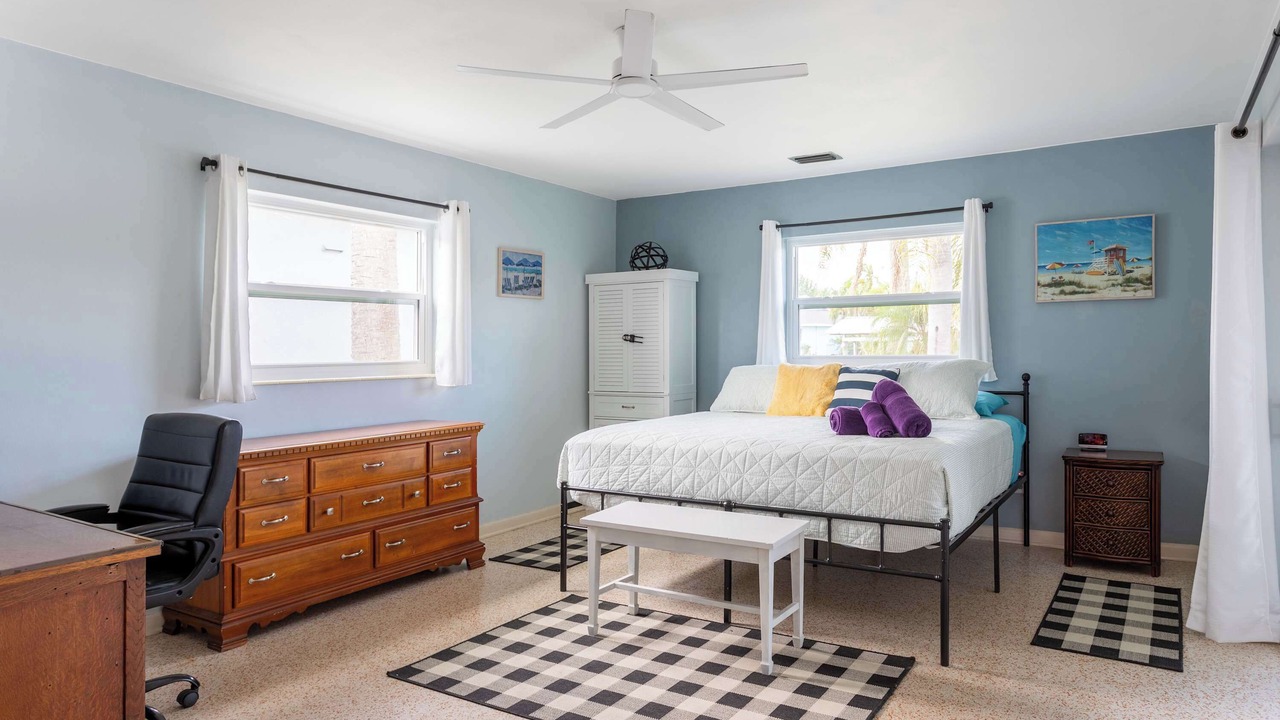 Photo of Bedroom in Apollo Beach