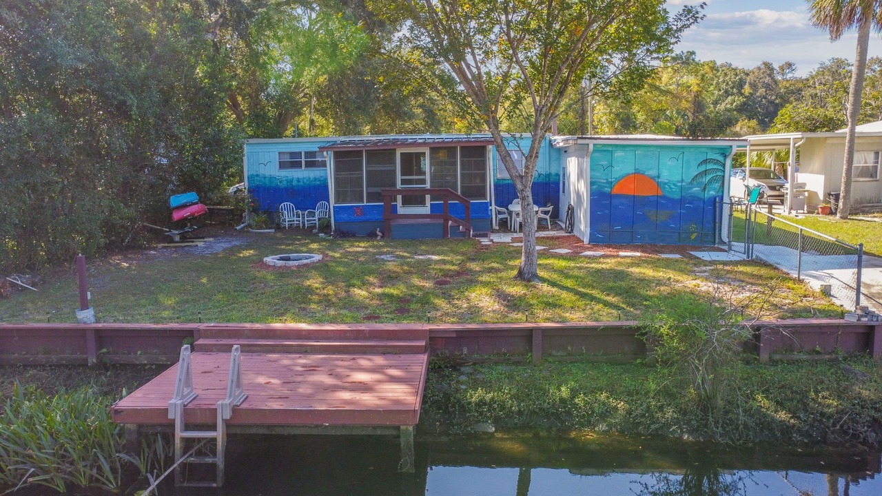 Photo of Outdoor in Weeki Wachee Gardens