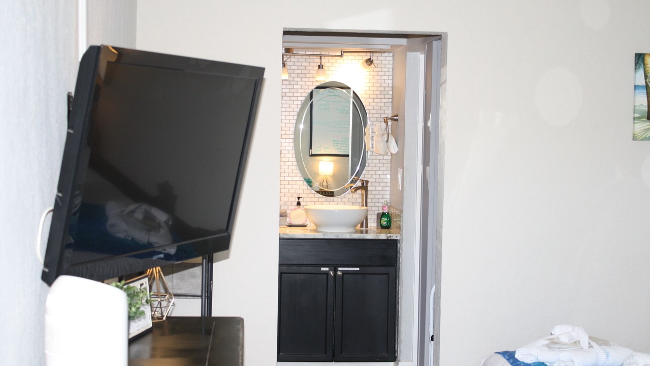Photo of Bedroom in Trailer Estates