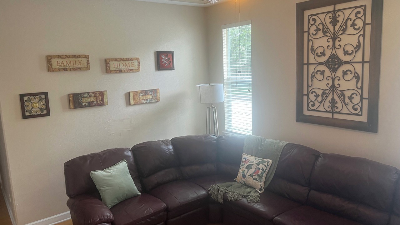 Photo of Livingroom in Tampa Heights