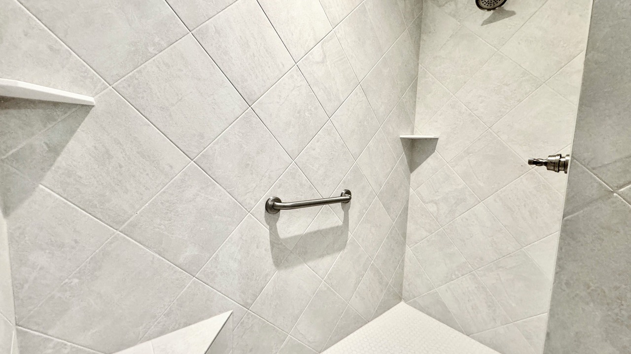 Photo of Bathroom in Okahumpka