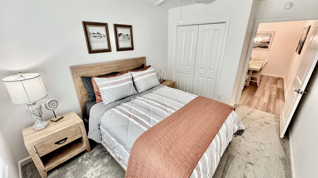Photo of Bedroom in Okahumpka