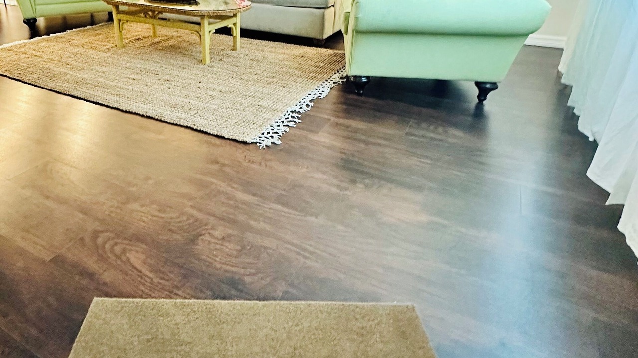 Photo of Livingroom in Forest Hills