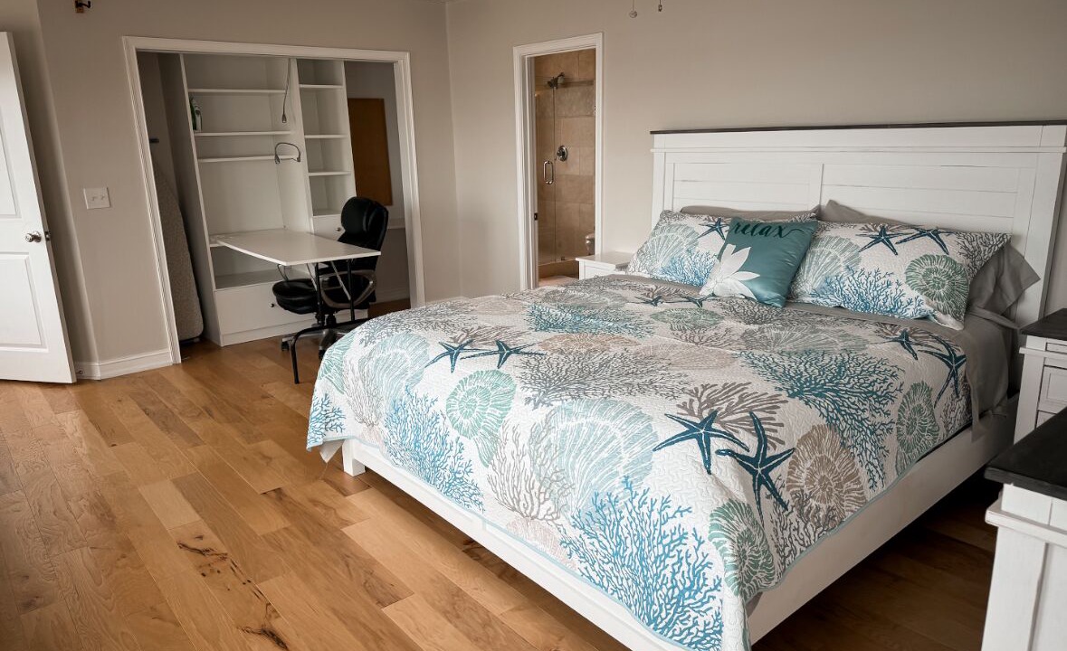 Photo of Bedroom in Elizabeth Mcbrides Raulersons