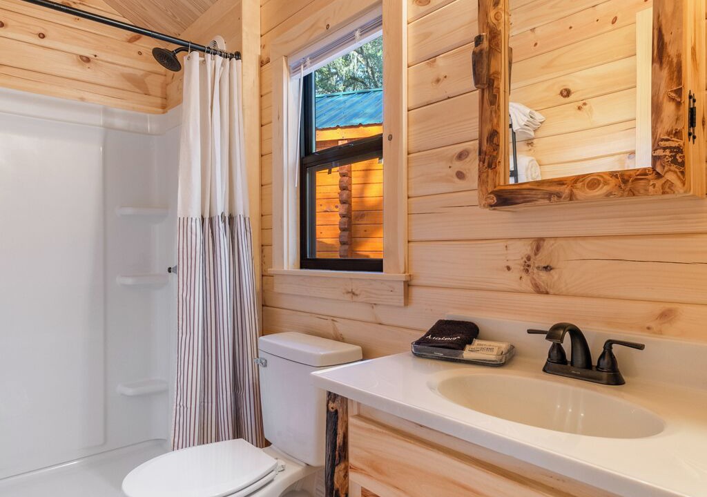 Photo of Bathroom in Thonotosassa