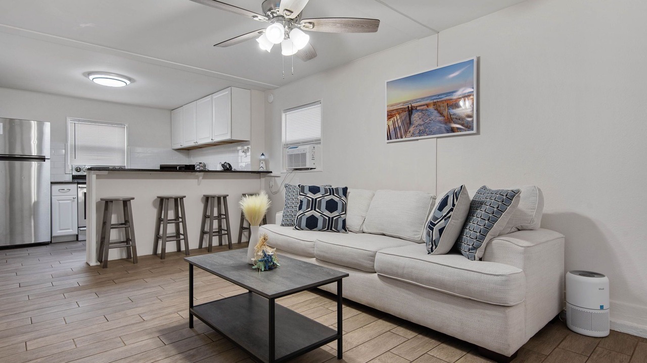 Photo of Livingroom in Kingston