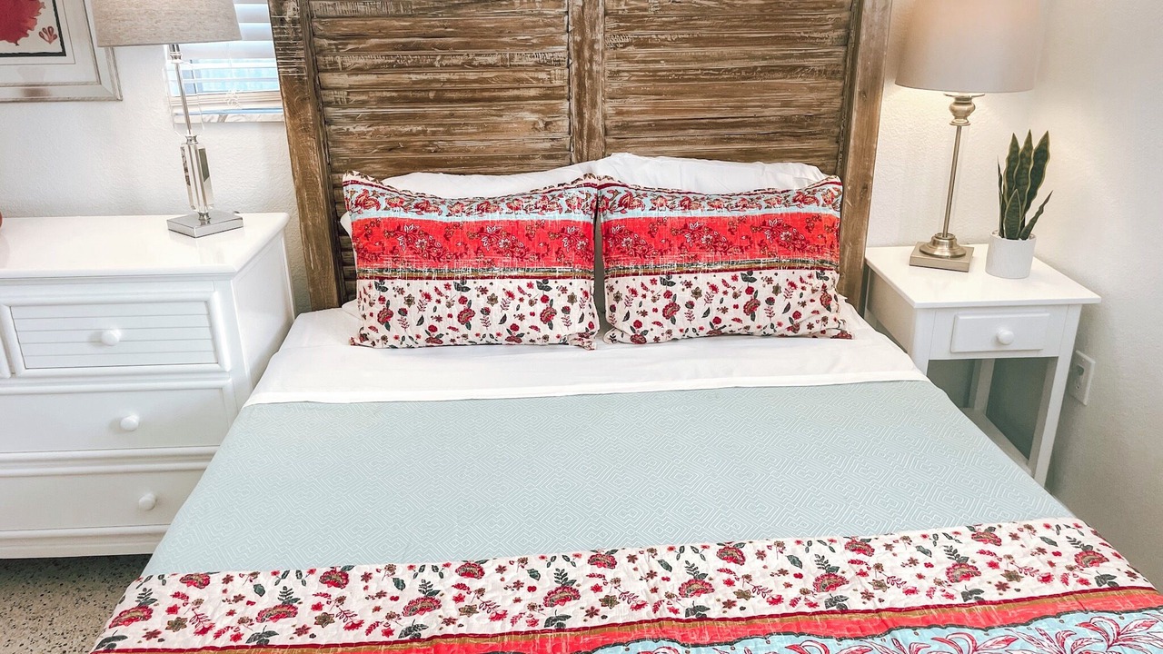 Photo of Bedroom in South Pinellas Community Council