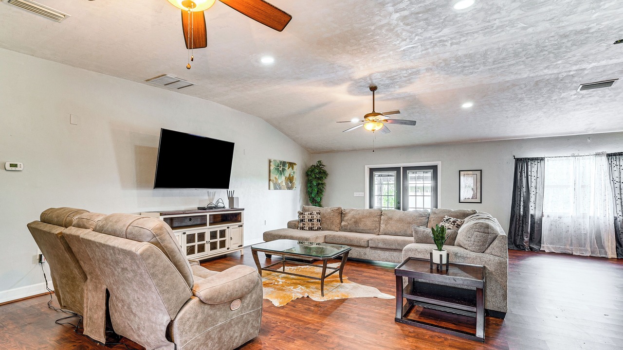 Photo of Bedroom in Micanopy
