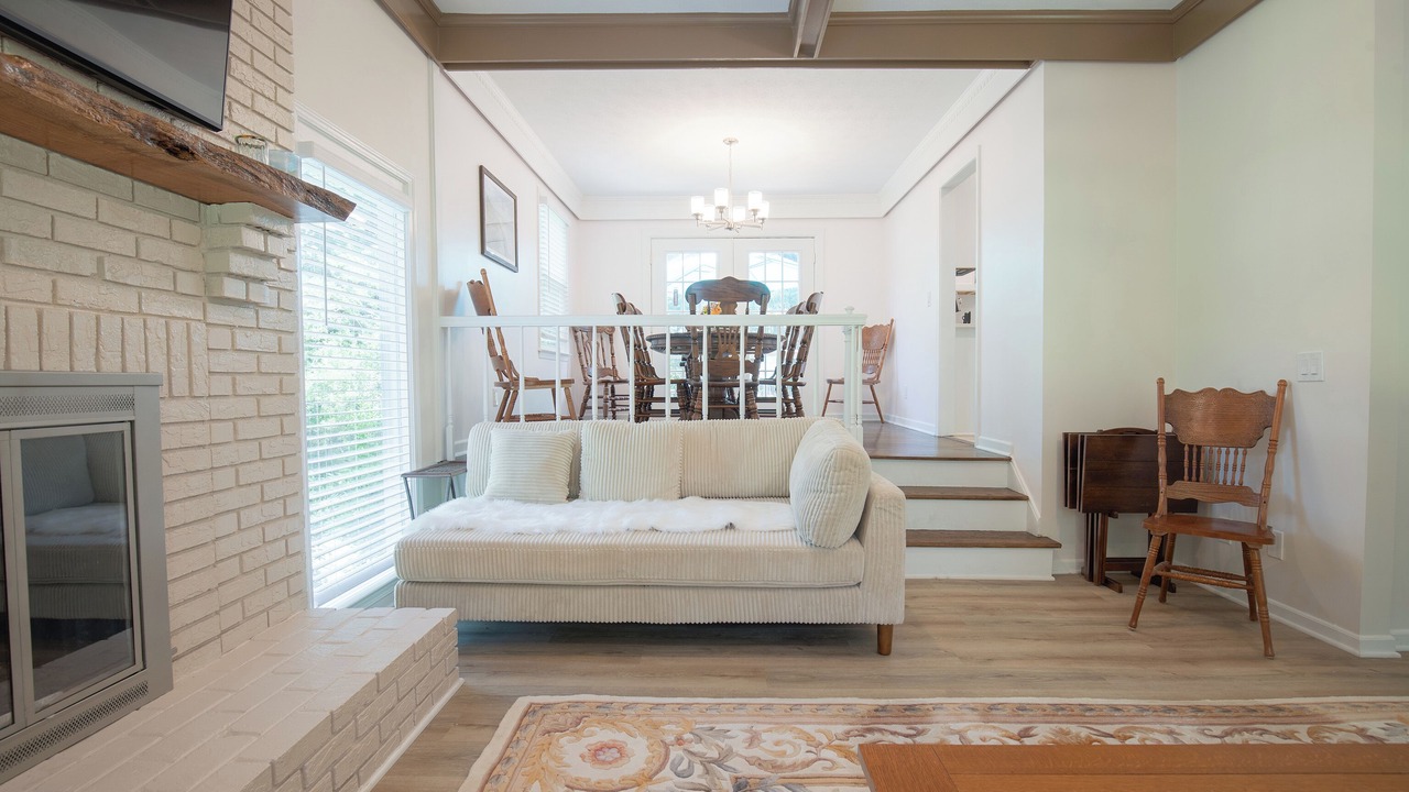 Photo of Livingroom in Powdersville