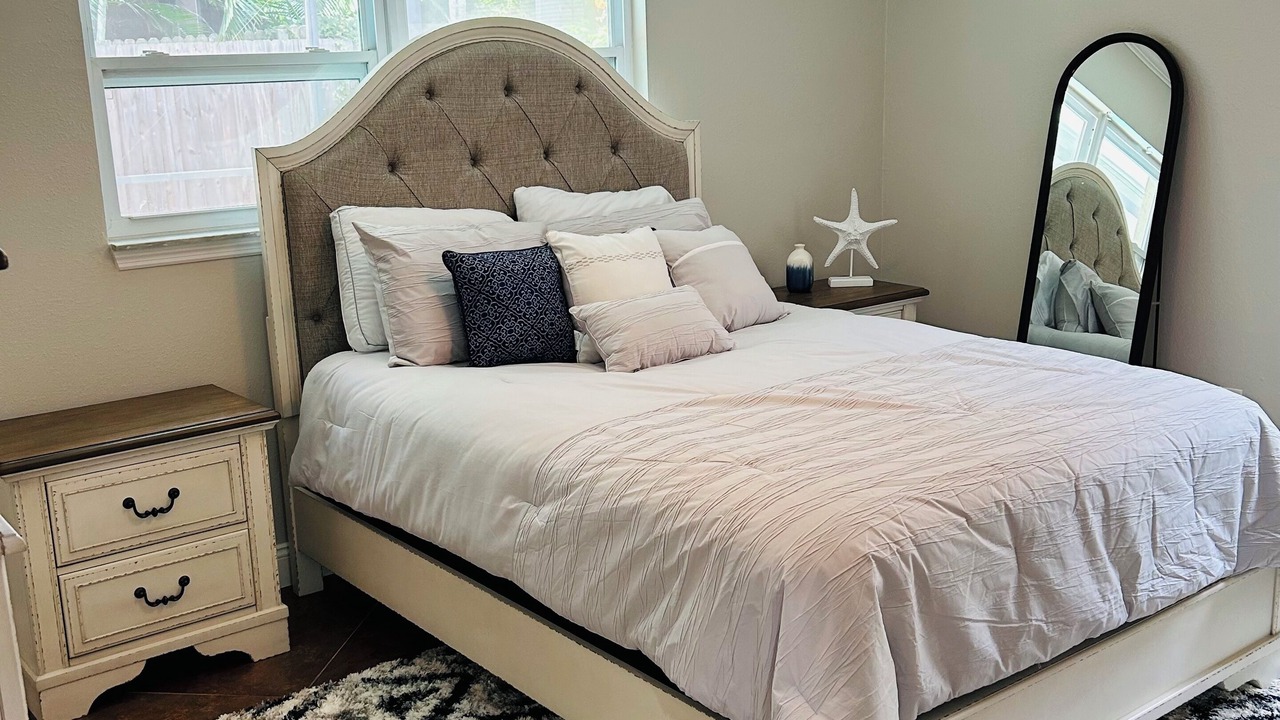 Photo of Bedroom in Seminole