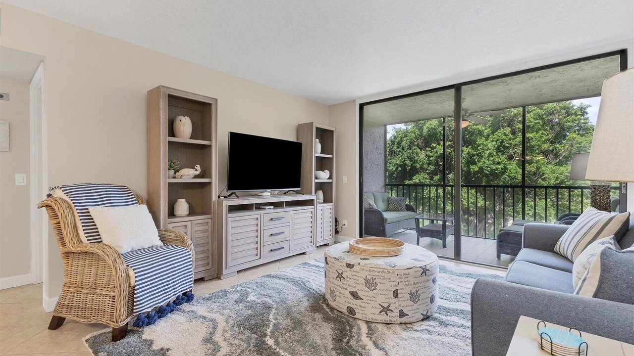 Photo of Bedroom in Longboat Key