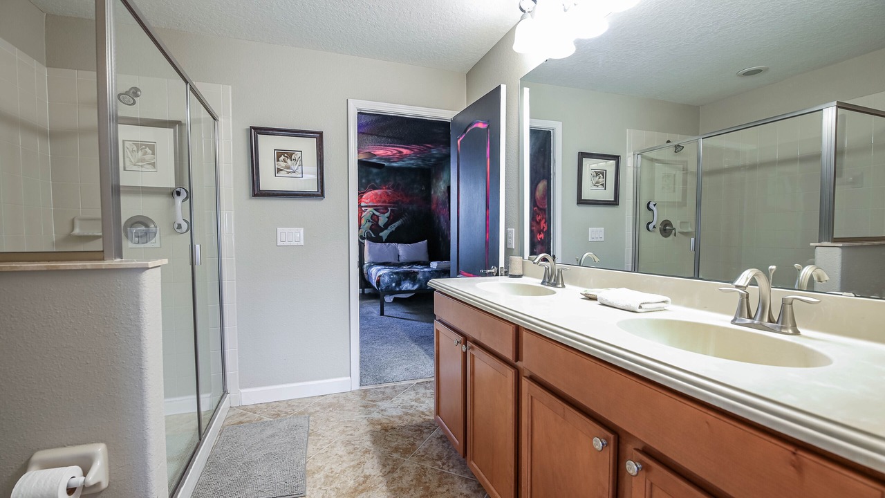Photo of Bathroom in Davenport
