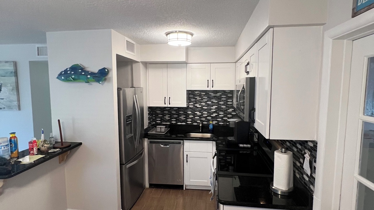 Photo of Kitchen in Cocoa Isles