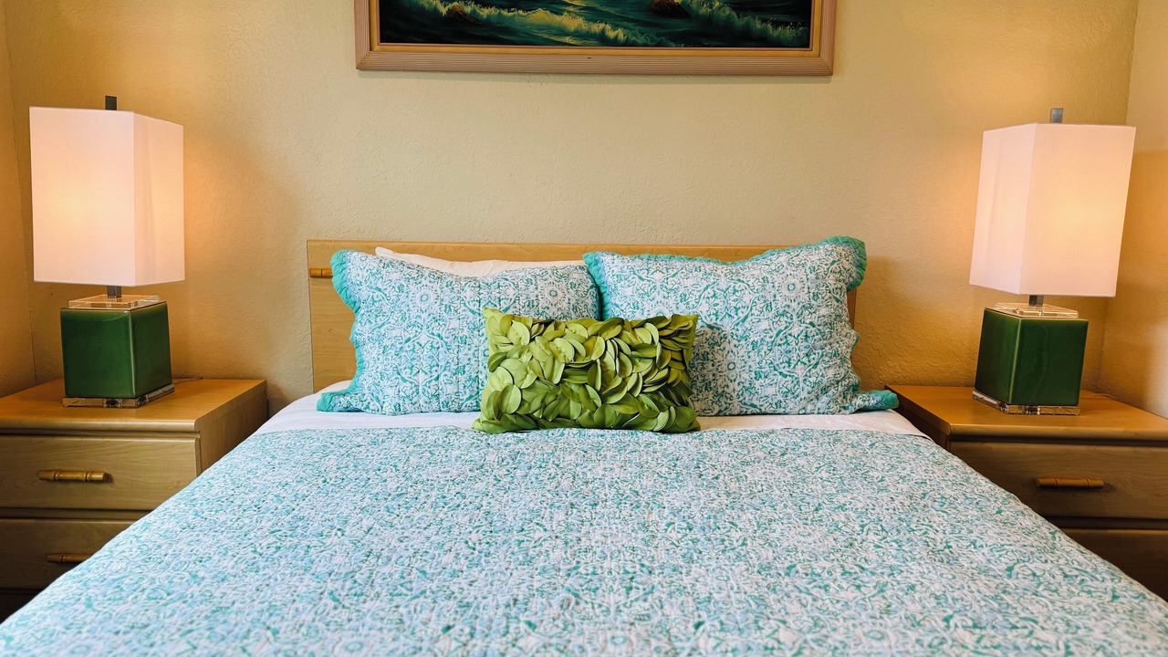 Photo of Bedroom in Edgewater