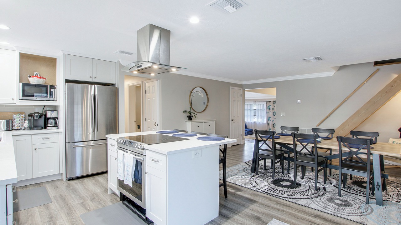 Photo of Kitchen in Waterway Manor