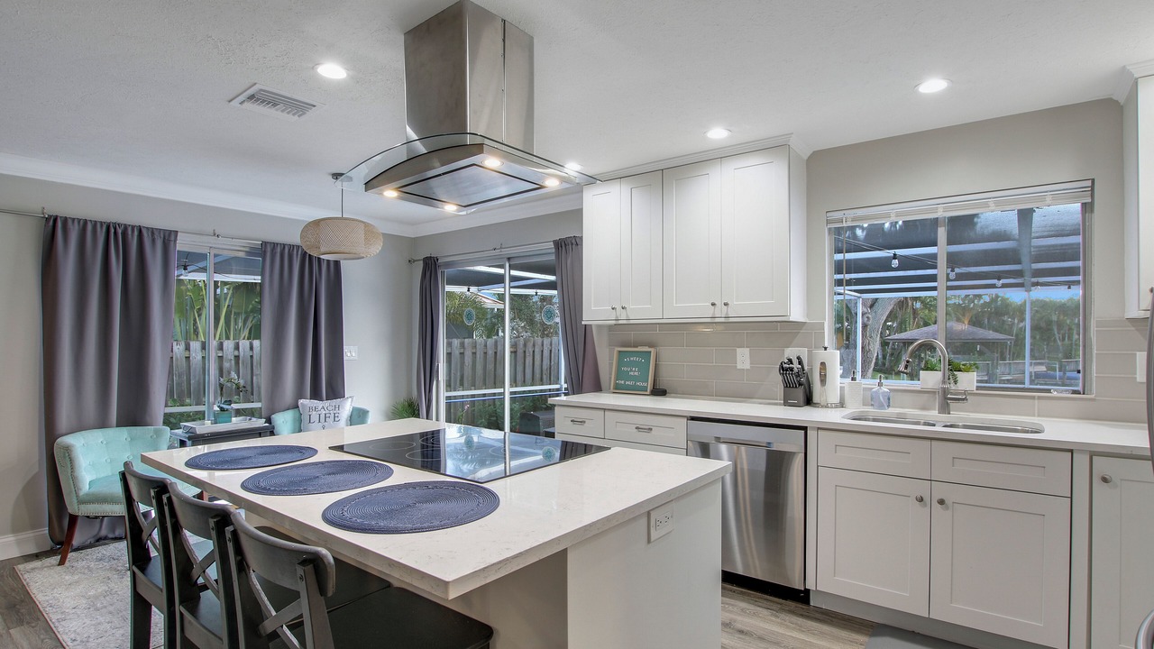 Photo of Kitchen in Waterway Manor