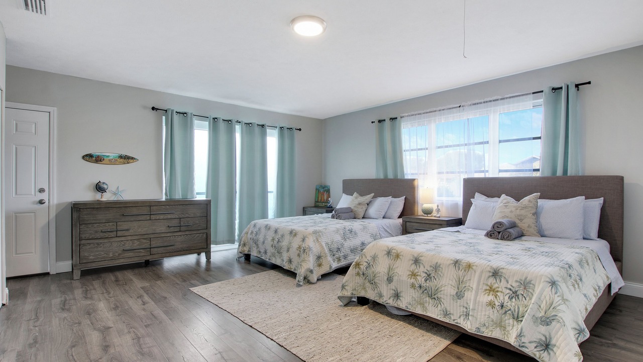 Photo of Bedroom in Waterway Manor