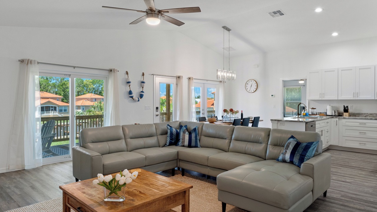 Photo of Bedroom in Homosassa