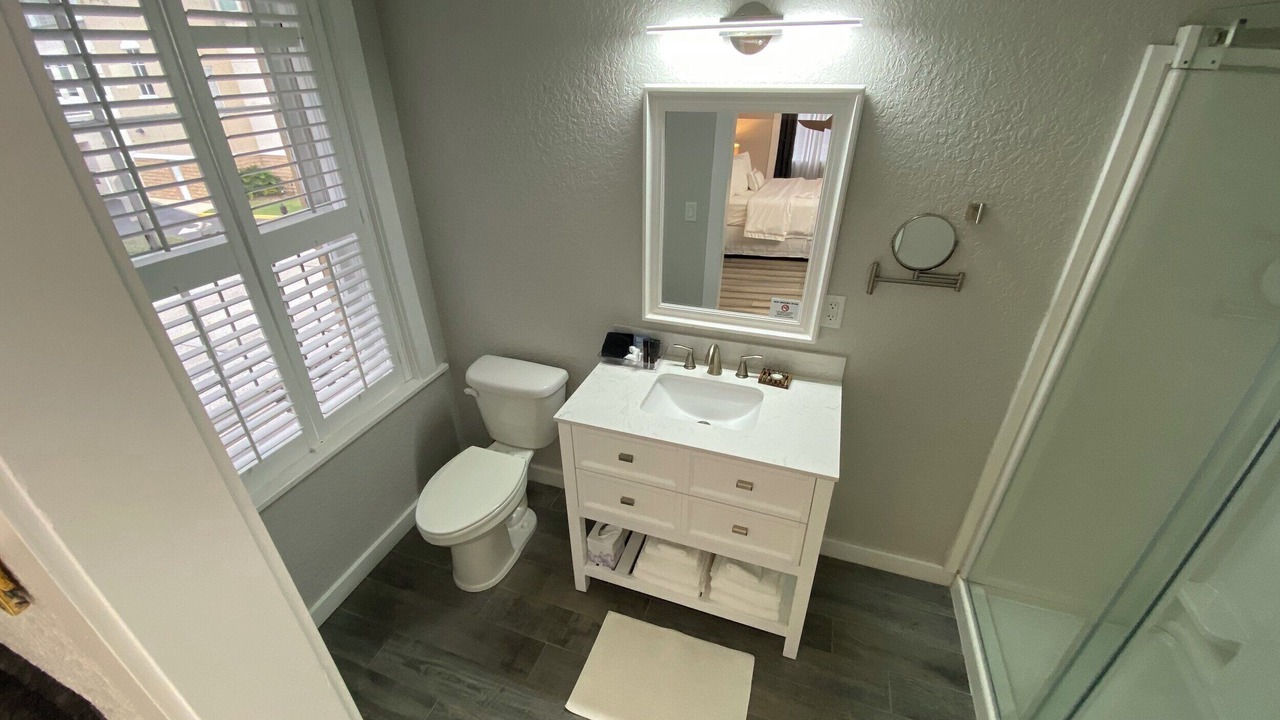 Photo of Bathroom in DeLand