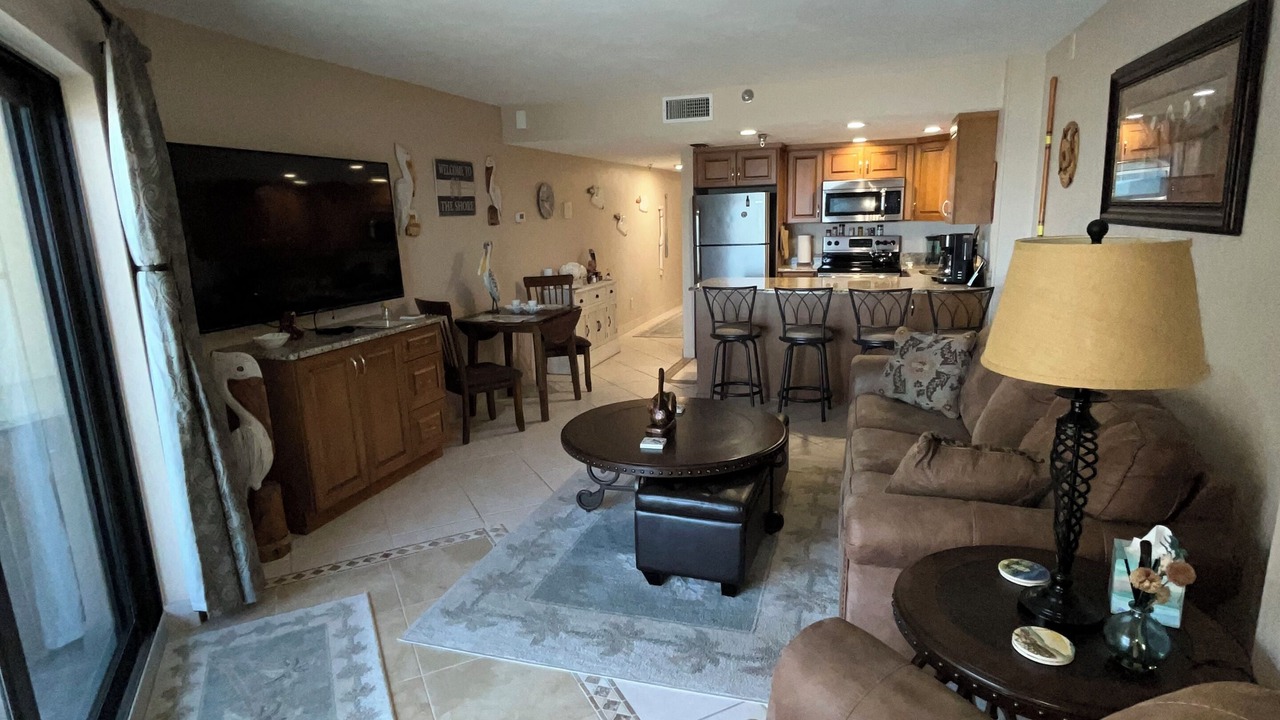 Photo of Livingroom in Winthrop Holding
