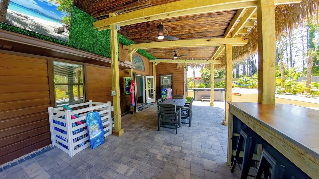 Photo of Outdoor in Thomas Drive