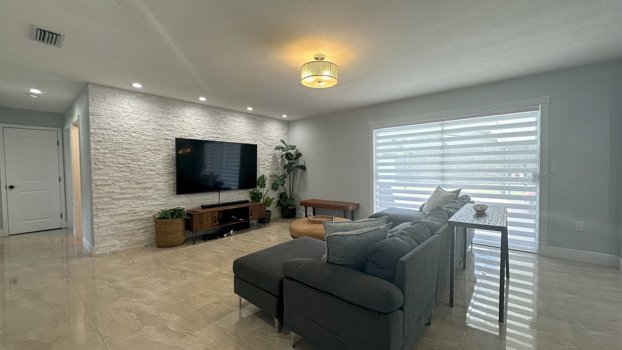Photo of Bedroom in Largo
