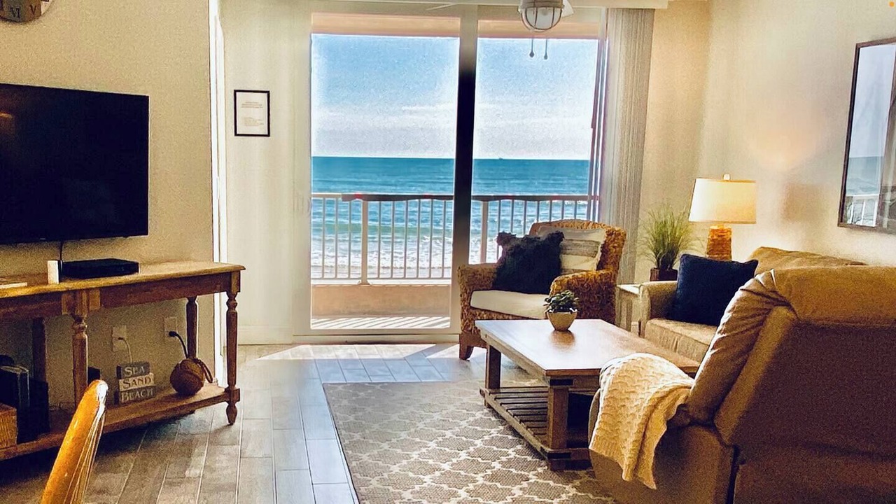 Photo of Livingroom in Ponce Inlet