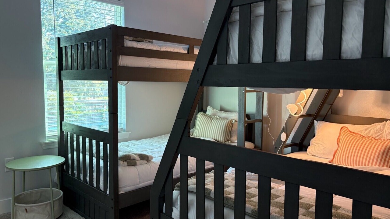 Photo of Bedroom in Lake City