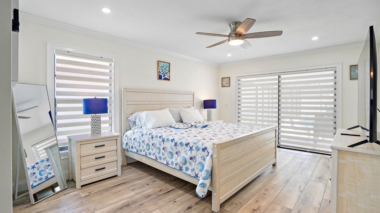 Photo of Bedroom in Lake St. George