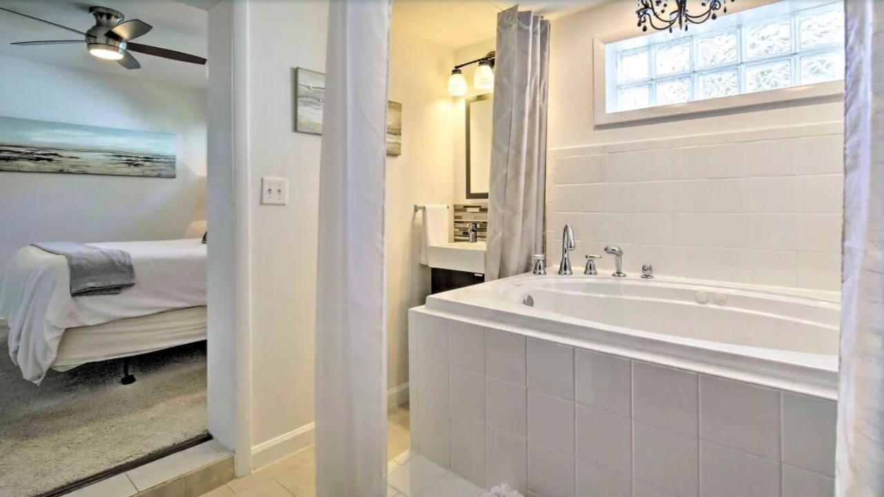 Photo of Bathroom in Davis Islands